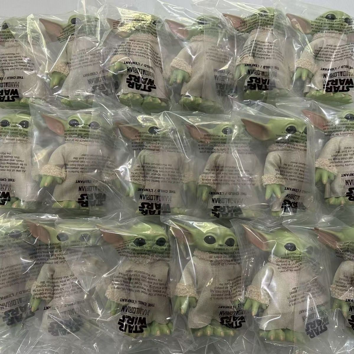 Baby Yoda Products - Figuras de acción de 20 cm